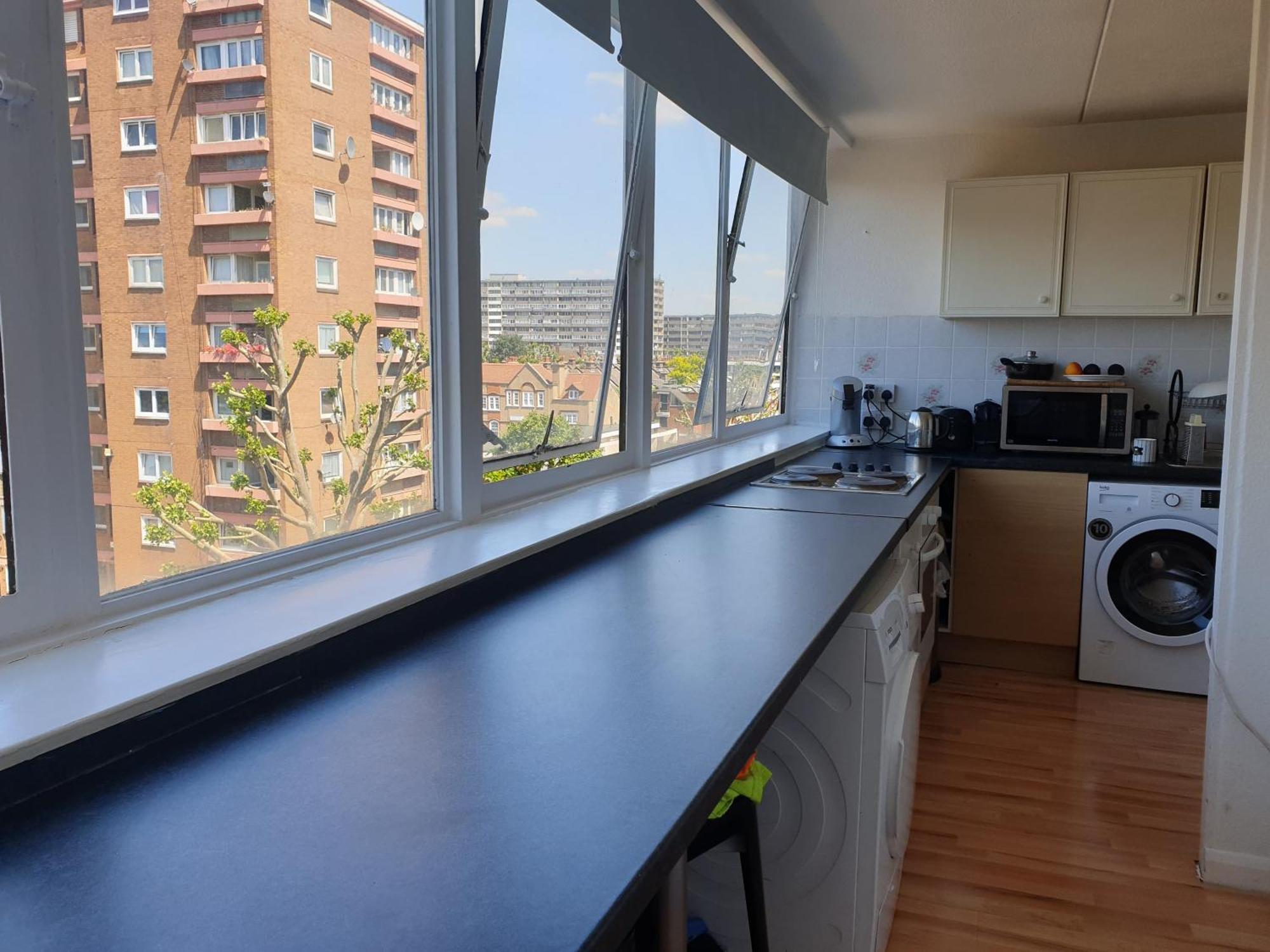 لندن Double Room In Private Apartment المظهر الخارجي الصورة