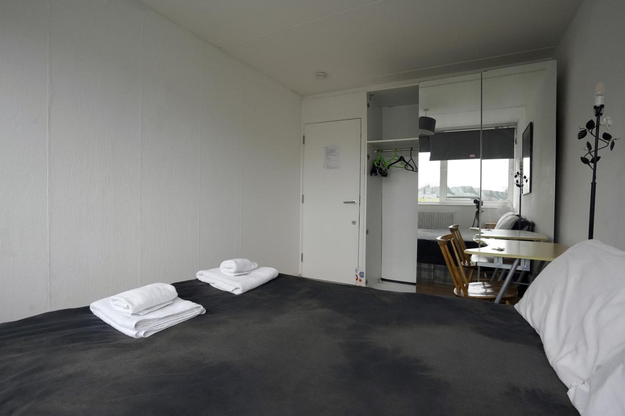 لندن Double Room In Private Apartment المظهر الخارجي الصورة